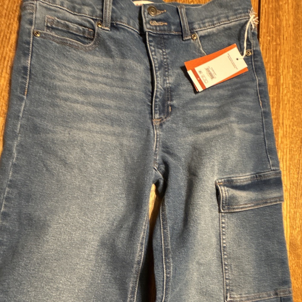 SOFIA Women's Size 8 High Rise Flared Blue Medium Wash Cargo Pocket Jeans new